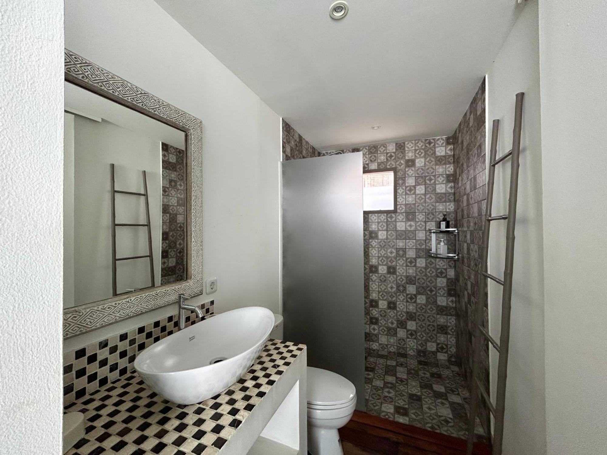 Meno Suites Гили-Мено Экстерьер фото
