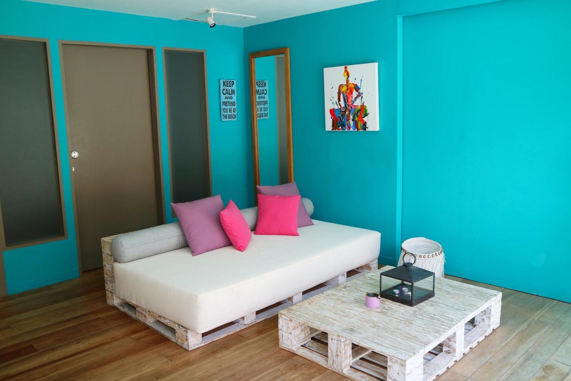 Meno Suites Гили-Мено Экстерьер фото